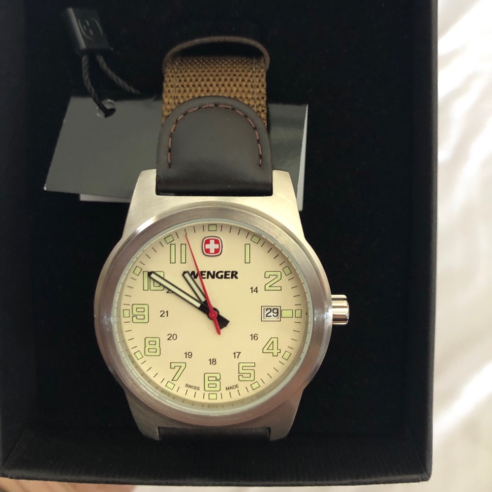 Brand new men’s Wenger Watch